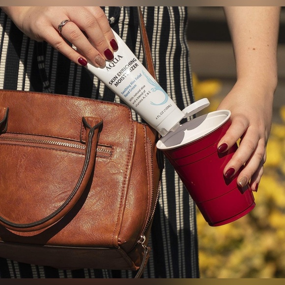 NEW IN BOX Lotion Flasks (3 Pack) - Picture 7 of 9